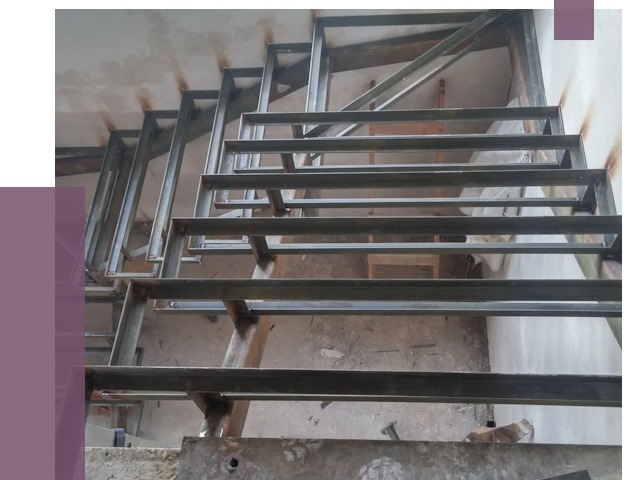 Демонтаж лестниц в Красноуфимске от 4266 руб. 