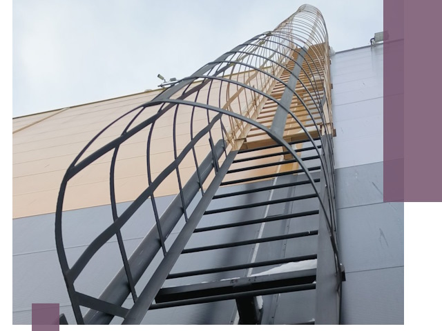 Изготовление и монтаж пожарных лестниц в Красноуфимске профессионально