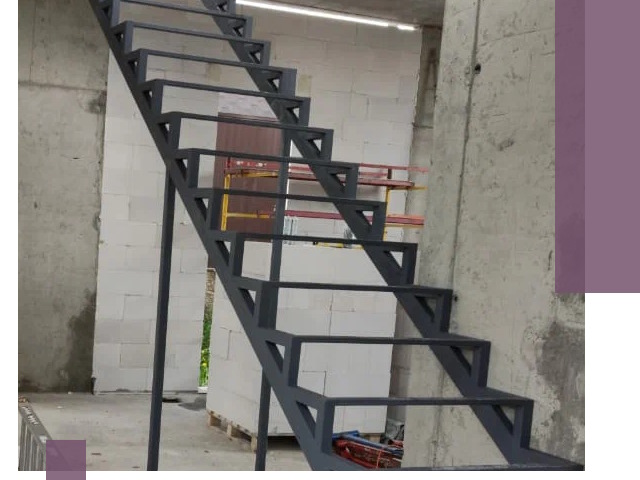 Демонтаж металлических лестниц в Красноуфимске быстро и безопасно