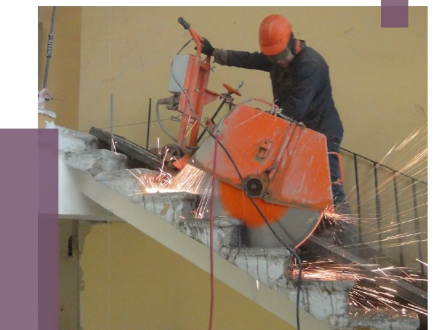 Демонтаж бетонных лестниц в Красноуфимске от 4571 руб. за м2 | ПРОЛЁТ-Крф