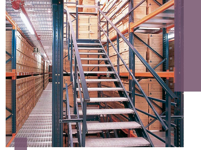 Лестницы складские прочные и безопасные под ключ в Красноуфимске