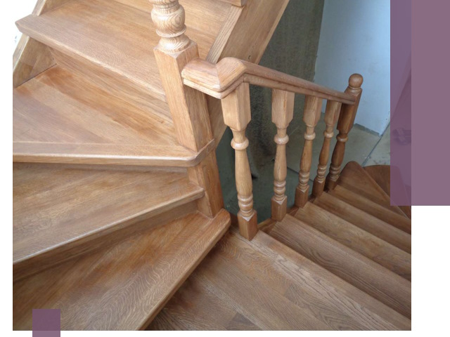 Дубовые лестницы под ключ в Красноуфимске: изготовление и монтаж