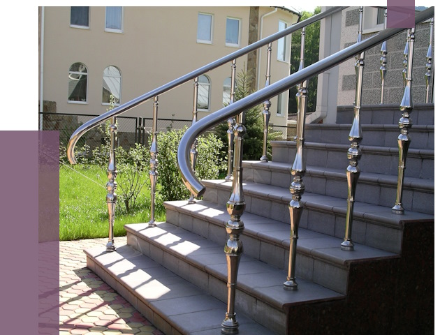 Перила для крыльца в Красноуфимске от 10665 руб. — монтаж ПРОЛЁТ-Крф