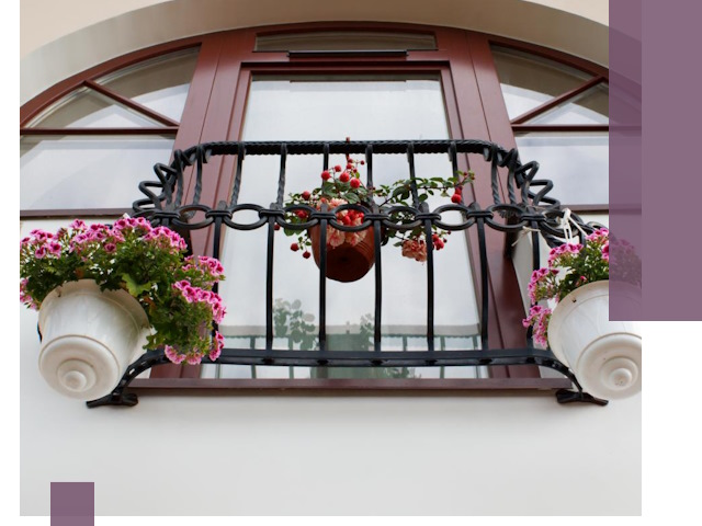 Изготовление и монтаж французских балконов в Красноуфимске