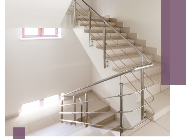 Установка и замена перил в подъезде в Красноуфимске