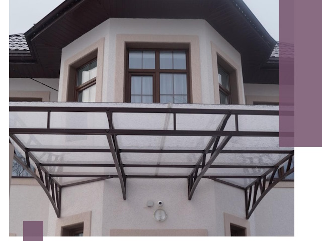 Козырьки из поликарбоната под ключ в Красноуфимске