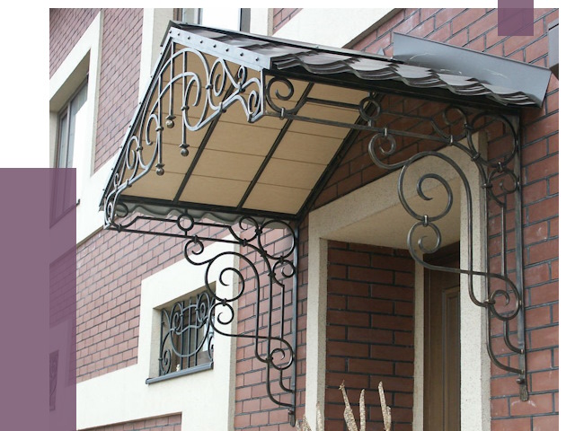 Двускатные козырьки в Красноуфимске под ключ от 12696 руб.