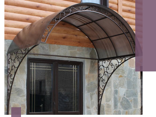 Арочные козырьки под ключ в Красноуфимске: изготовление и монтаж