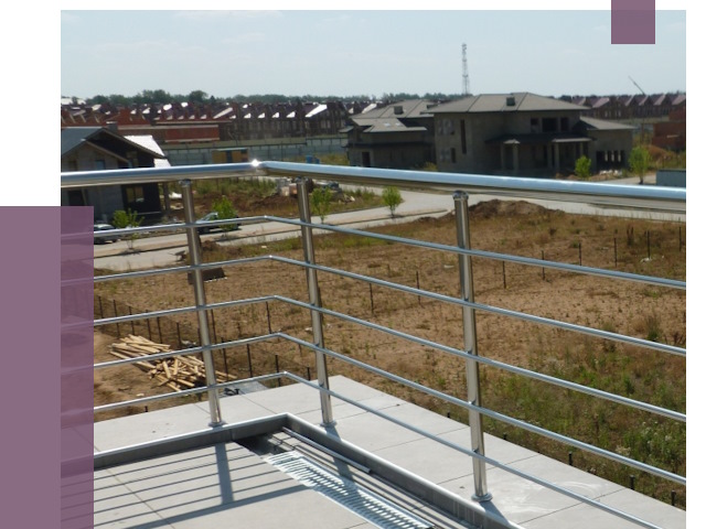 Парапеты из нержавеющей стали в Красноуфимске от 7922 руб. за м² | ПРОЛЁТ-Крф