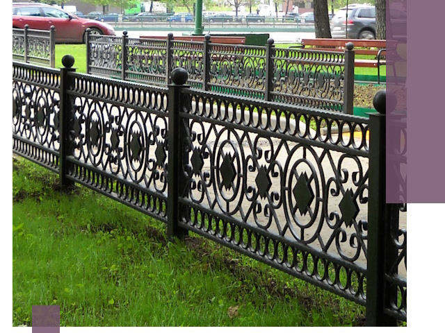 Секционные газонные ограждения под ключ в Красноуфимске